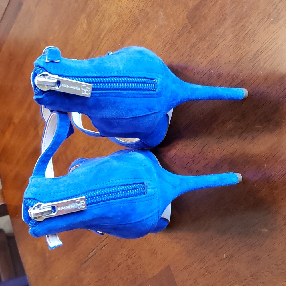 Blue Suede Heels - Picture 2 of 4
